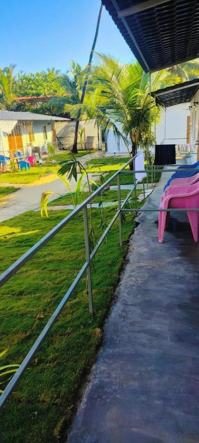 Shantaram Beach Huts Arambol Esterno foto